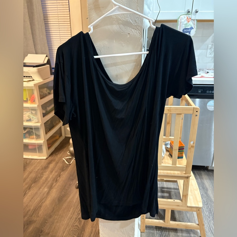 BKE Classic Black Short Sleeve Top